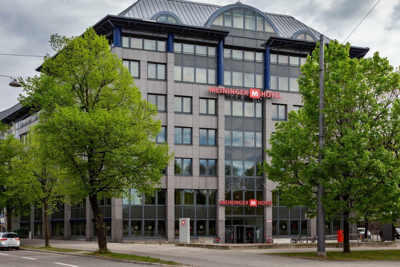 Meininger Hotel Muenchen Olympiapark Munique Exterior foto